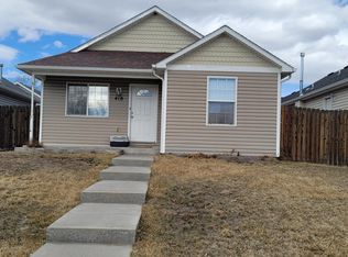 418 E 4th St, Cheyenne, WY 82007