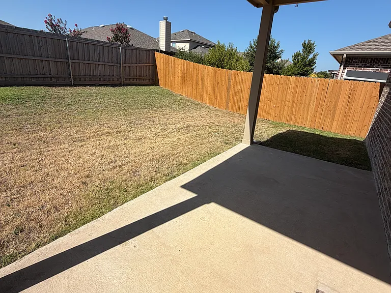 11808 Kurth Dr — Photo 25