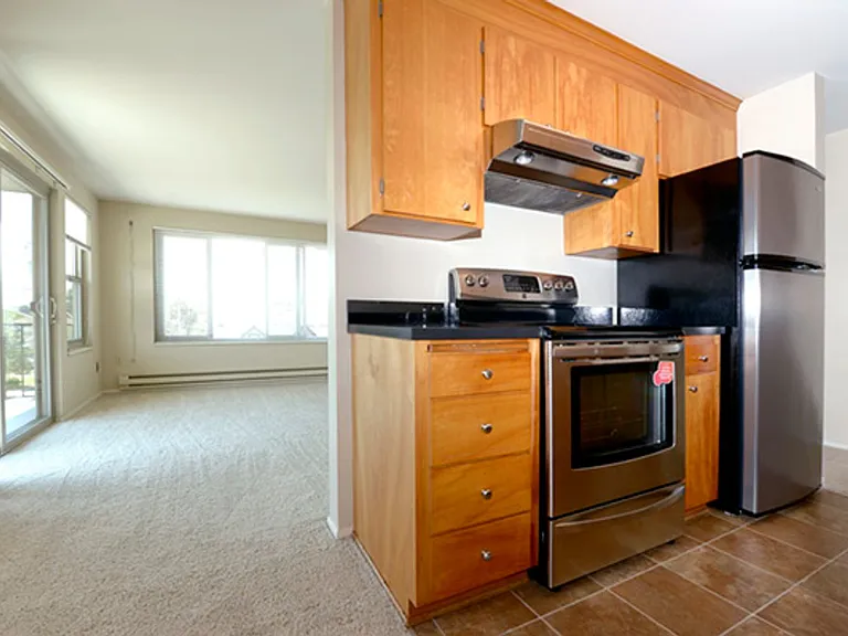 6401 24th Ave NW — Photo 5