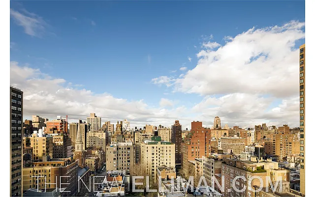 Sold by Douglas Elliman | media 23