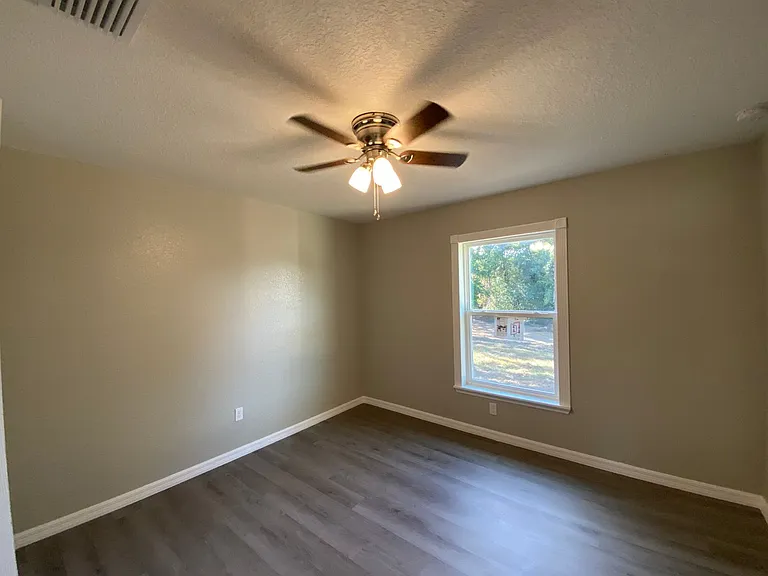 10 Hemlock Circle Ct — Photo 24