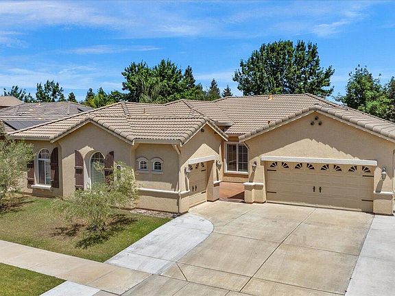 2nd image of 3200 W Ceres Court
