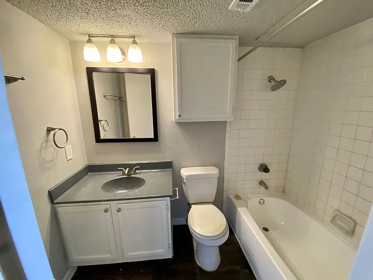 4502 Gaston Ave #322 — Photo 15