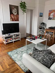 Rented by M.Grossman R.E. Management