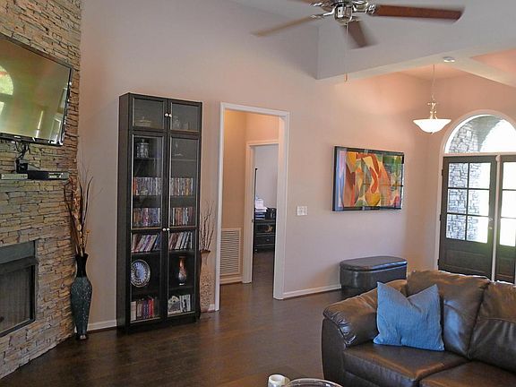 4th image of 80 Magnolia Estates Dr