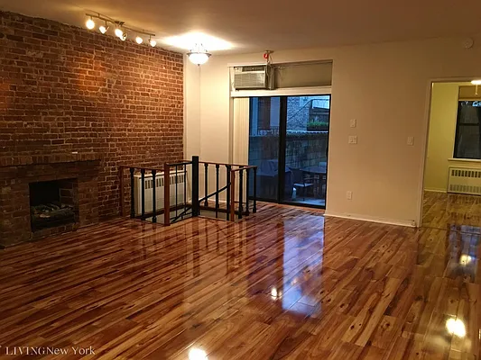 Rented by Living New York | media 9