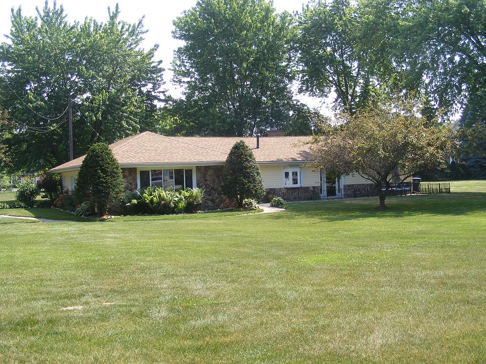 1st image of 5875 Mulberry Ave