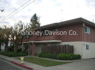16 Alma Ct APT 8A, Petaluma, CA 94952