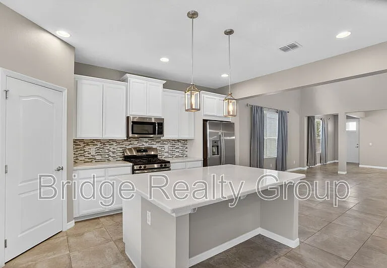 15166 Newtonia St — Photo 13