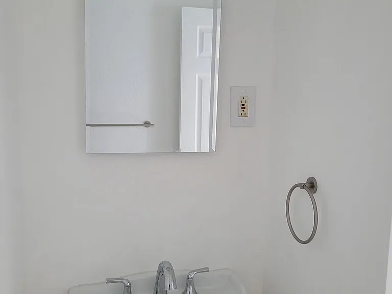 7115 Flounder Dr — Photo 11