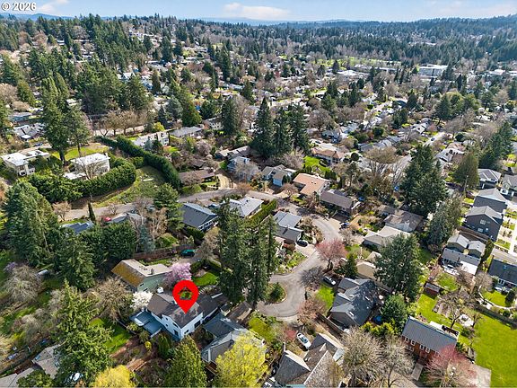 3rd image of 4695 SW Flower Pl