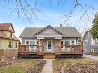 709 S Riverside Dr, Villa Park, IL 60181