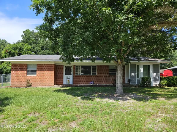 341 Spratley Ave, Biloxi, MS 39531