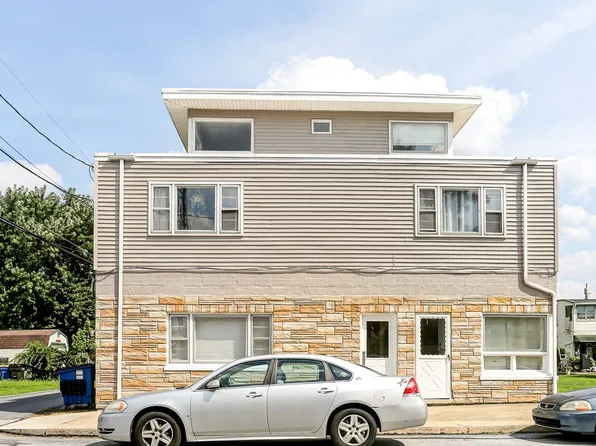 150 5th St. New Cumberland, 150 5th St APT 2C, New Cumberland, PA 17070