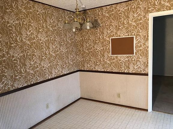 Dining area in the kitchen
