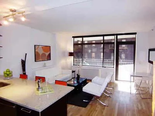 Rented by E Property Group | media 11