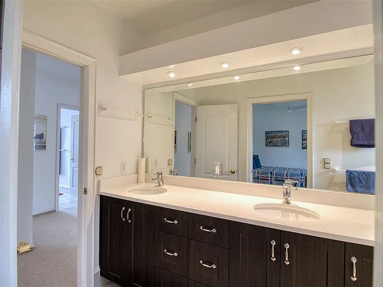131 Sands Point Dr — Photo 15