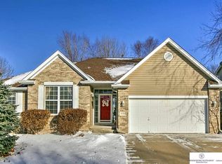 16360 Taylor St, Omaha, NE 68116