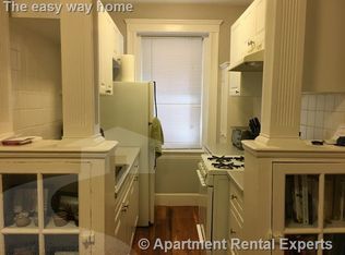 12 Gray St #3, Cambridge, MA 02138