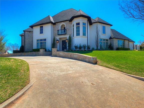 2nd image of 14916 Aurea Ln