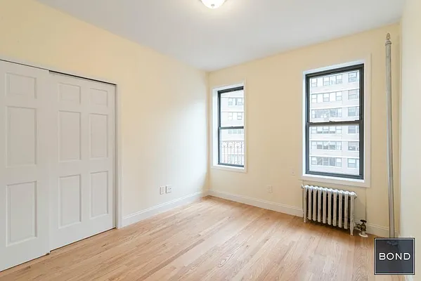 Rented by Bond New York | media 8