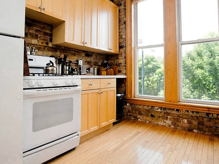 1249 N Damen Ave #2 — Photo 4