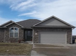 1371 Jessica Ln, Fulton, MO 65251