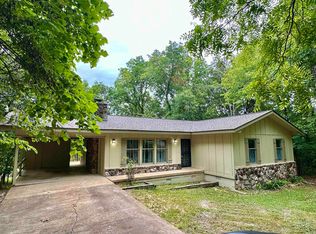 115 Cherokee Rd, Cherokee Village, AR 72529