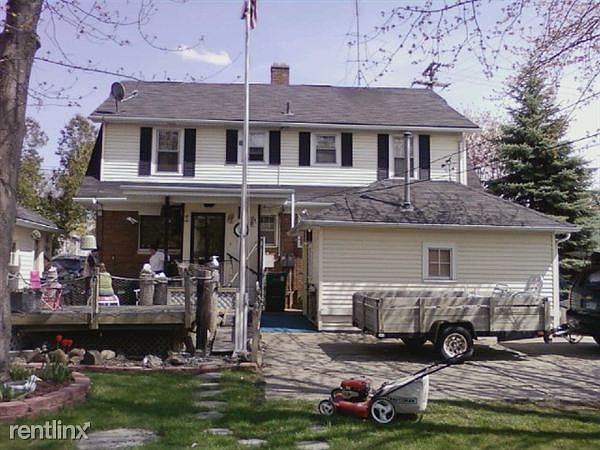 522 S. Michigan back