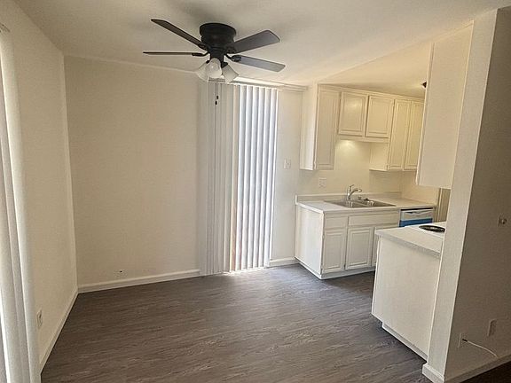 3rd image of 4546 Norwood St #9