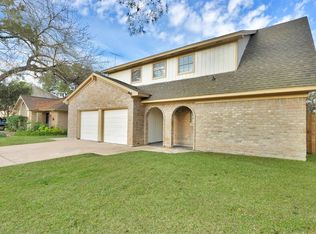 16250 Hollow Wood Dr, Houston, TX 77090
