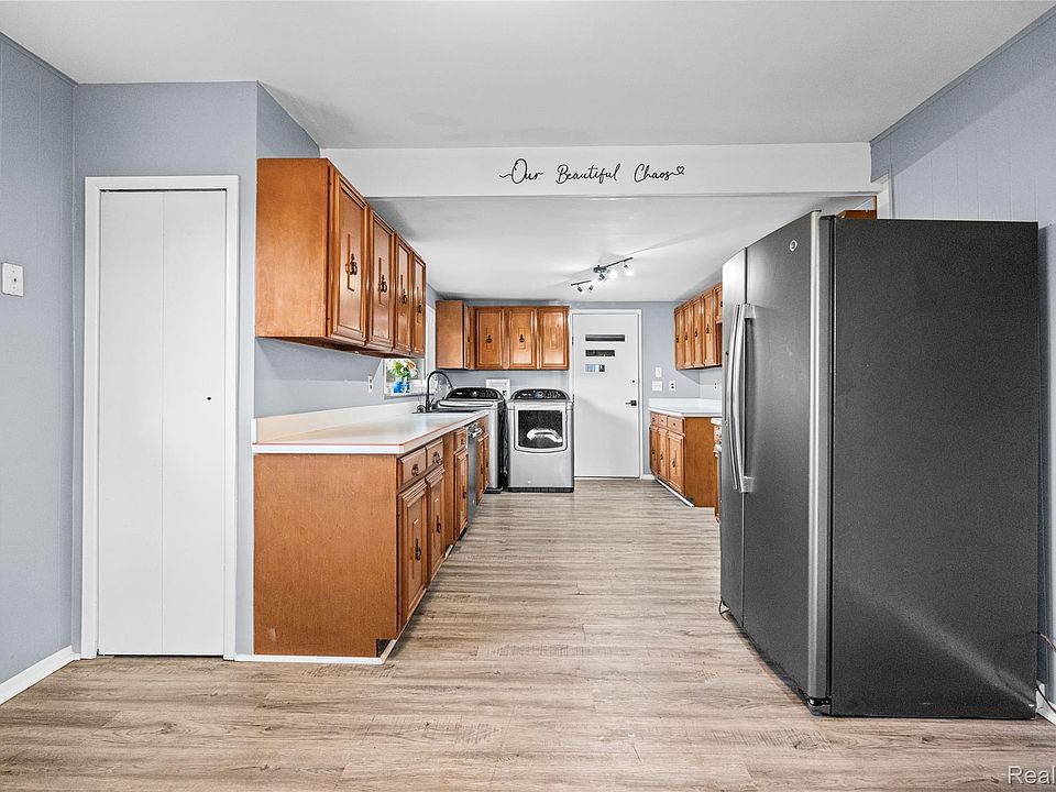 6220 Wertz Rd, photo 10