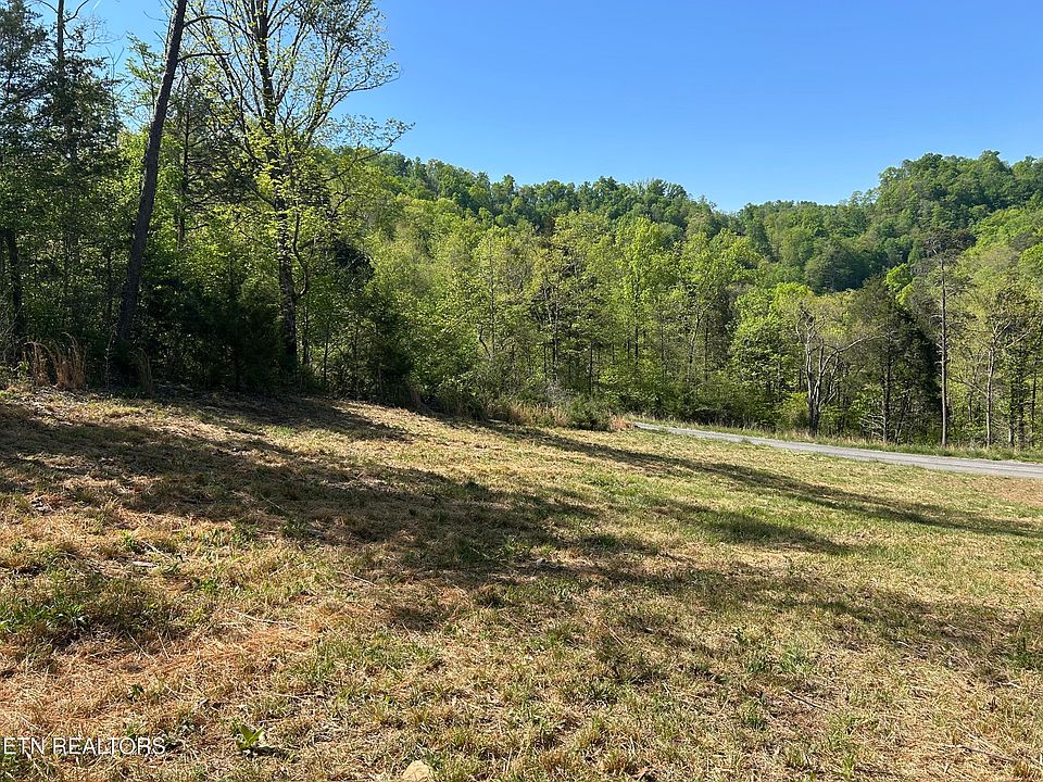 1st image of Long Hollow Rd