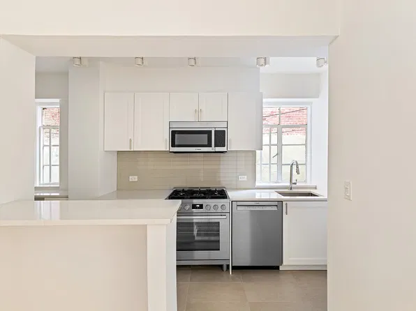57 Montague Street image 1 of 22