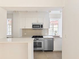 57 Montague St, Brooklyn, NY