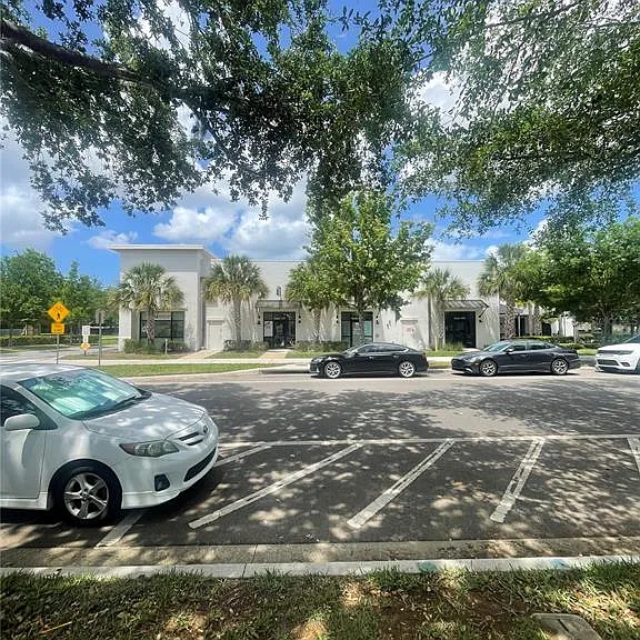 14392 Bridgewater Crossings Blvd — Photo 39