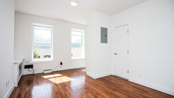 Rented by Nooklyn NYC LLC | media 1