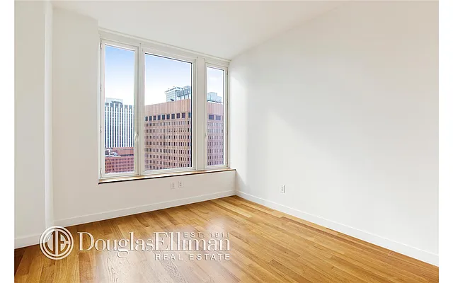 Rented by Douglas Elliman | media 25