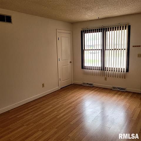 1st image of 2022 Austin Dr
