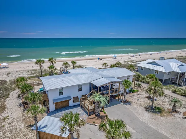 956 W Gorrie Dr, Eastpoint, FL 32328