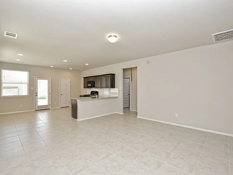 164 Fabion St — Photo 17