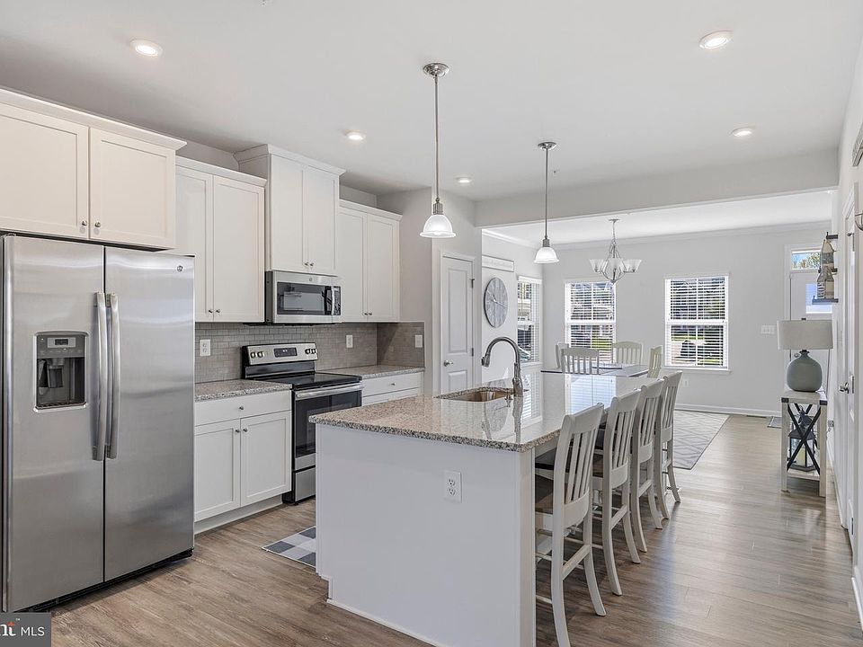 1st image of 500 Turnstone Ct