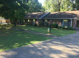 330 Maplewood Dr, Eden, NC 27288