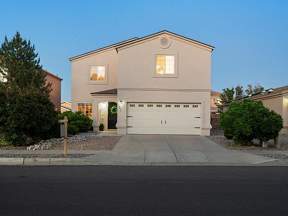 3rd image of 10416 Vendaval Ave NW