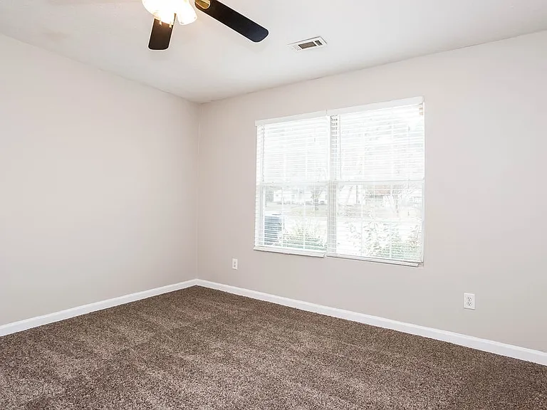22 Jordi Ct — Photo 8