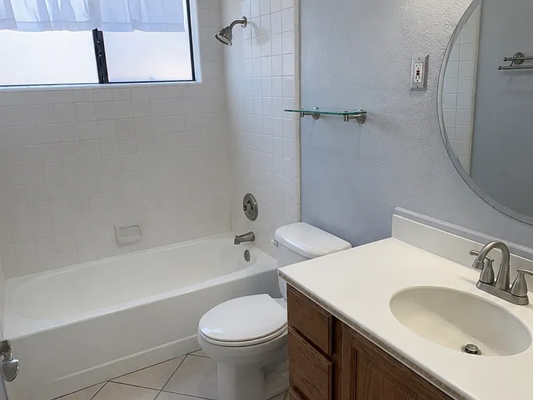 7976 San Marino Dr — Photo 23