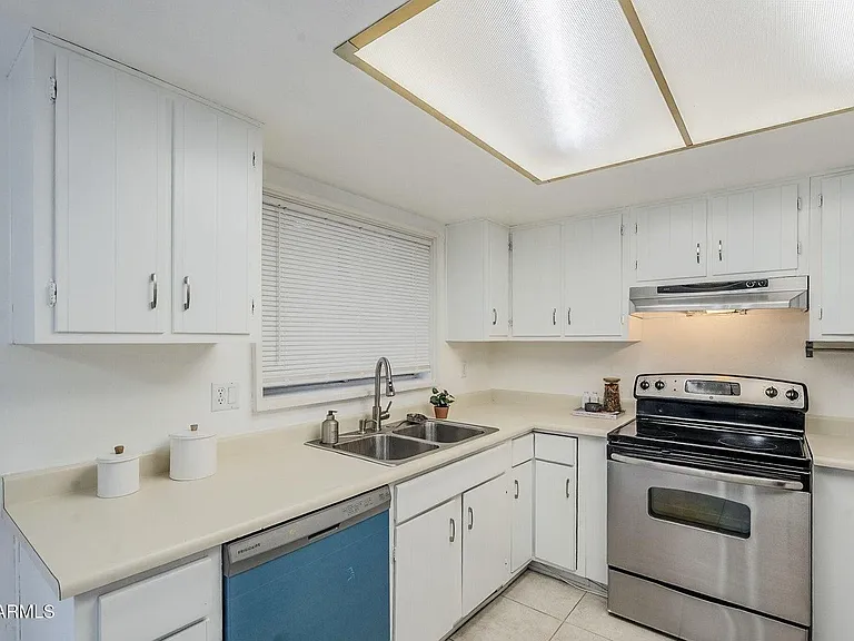 16 W Loma Vista Dr #104 — Photo 12