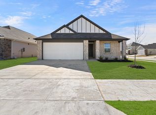 865 Jetliner Ave, Fort Worth, TX 76131