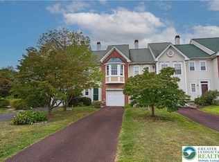 797 Martingale Rd, Schwenksville, PA 19473