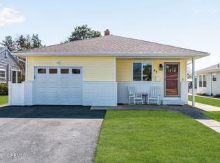 61 Falmouth Street, Toms River, NJ 08757